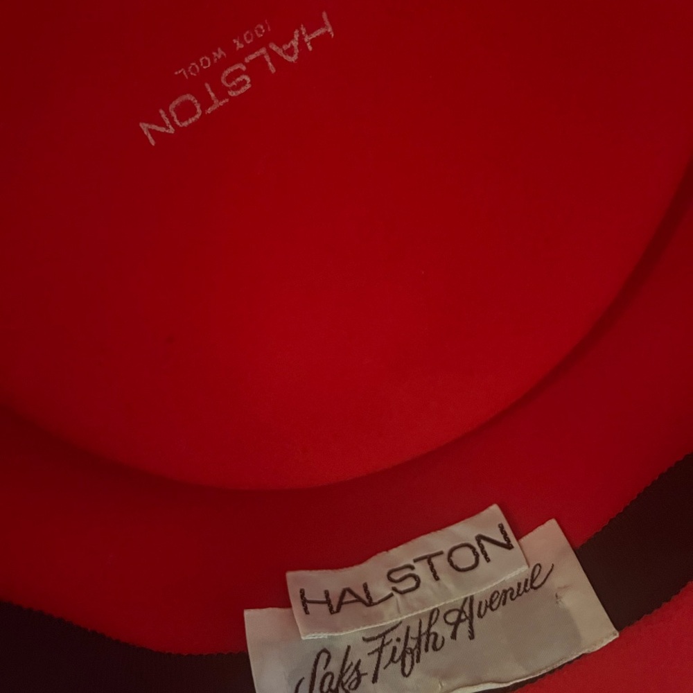 Vintage Halston Heritage Red Wide-Brim Fedora with Black Band - Picture 4 of 7